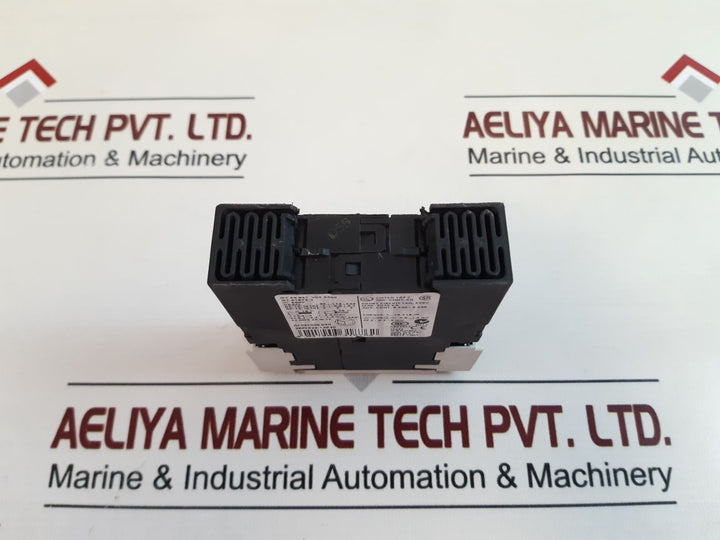 Siemens Simirel 3Rp1525-1Ap30 Time Relay 300V