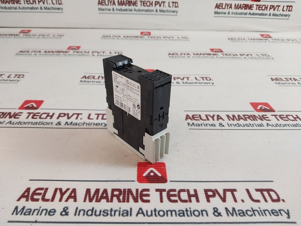 Siemens 3Rp1525-1Ap30 Time Delay Relay 24V Ac/Dc