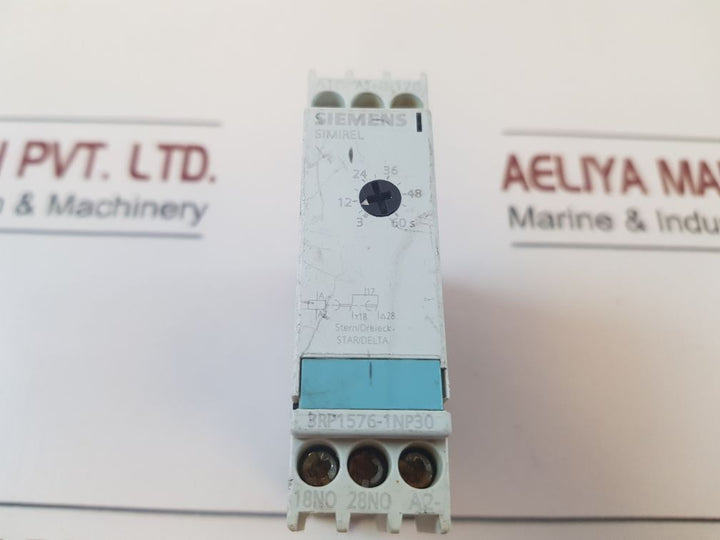 Siemens 3Rp1576-1Np30 Time Relay 300V B 300/R 300 G/040916D69