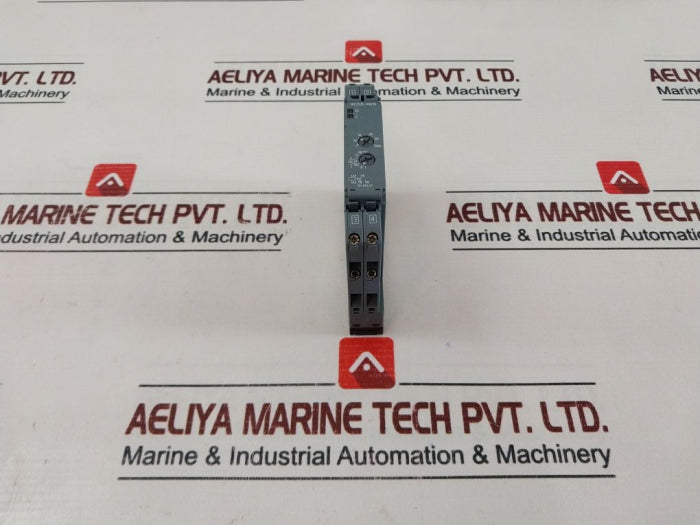 Siemens 3Rp2525-1Aw30 Time Relay 300V