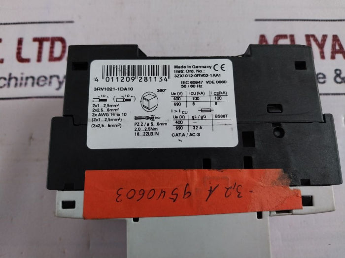 Siemens 3Rv1021-1Da10 Motor Starter Circuit Breaker 42A 50/60Hz