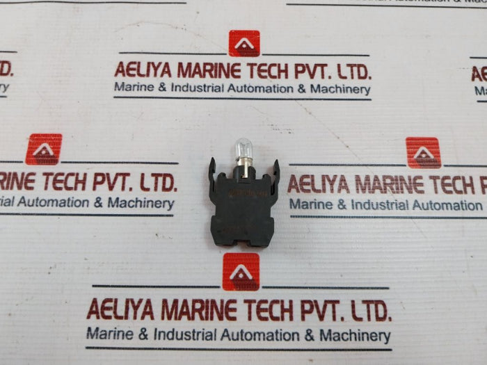 Siemens 3Sb1400-2B Lamp Holder 110/130V