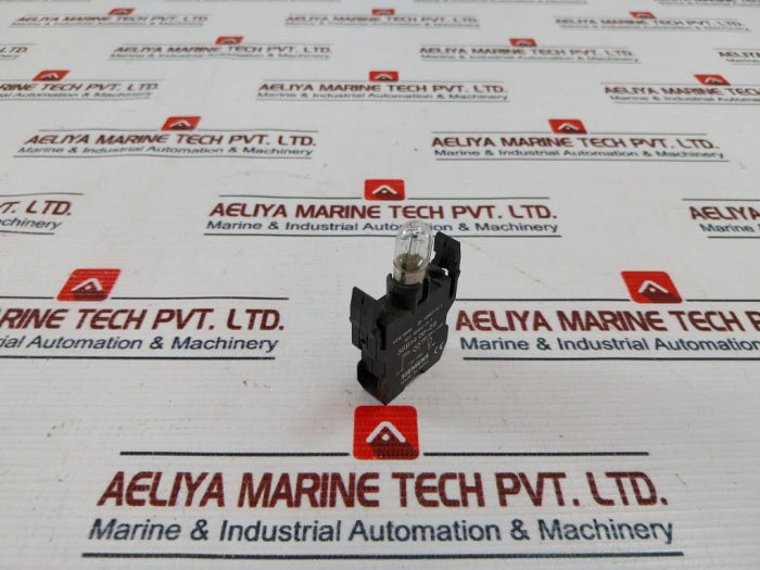 Siemens 3Sb1400-2B Lamp Holder 110/130V