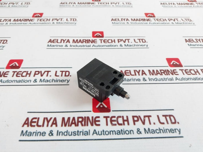 Siemens 3SE3 020-1A Limit Switch 141035236 ac15 6a/230v