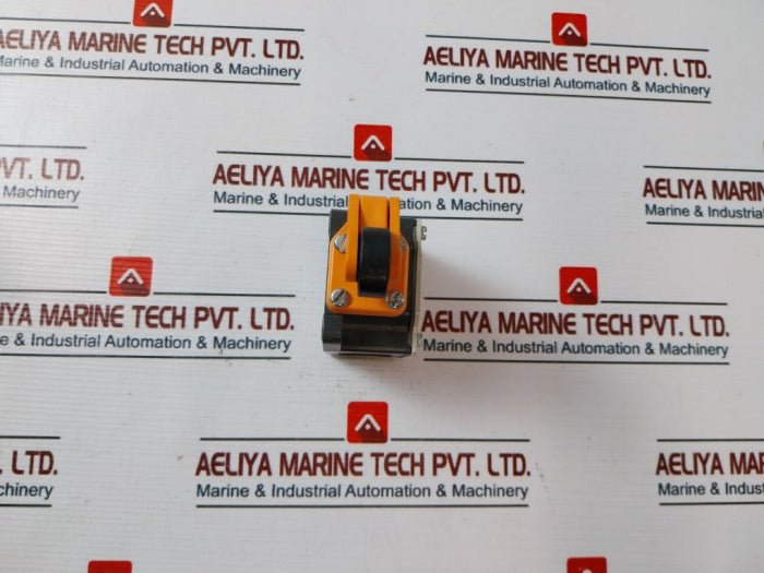 Siemens 3Se3 100-0E Limit Switch 500V Ip67