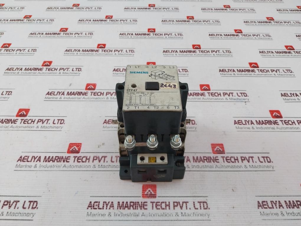 Siemens 3Tf47 Contactor 132V 50/60Hz