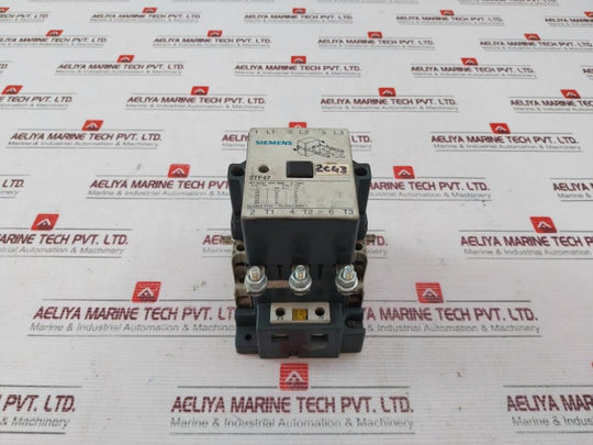 Siemens 3Tf47 Contactor 132V 50/60Hz