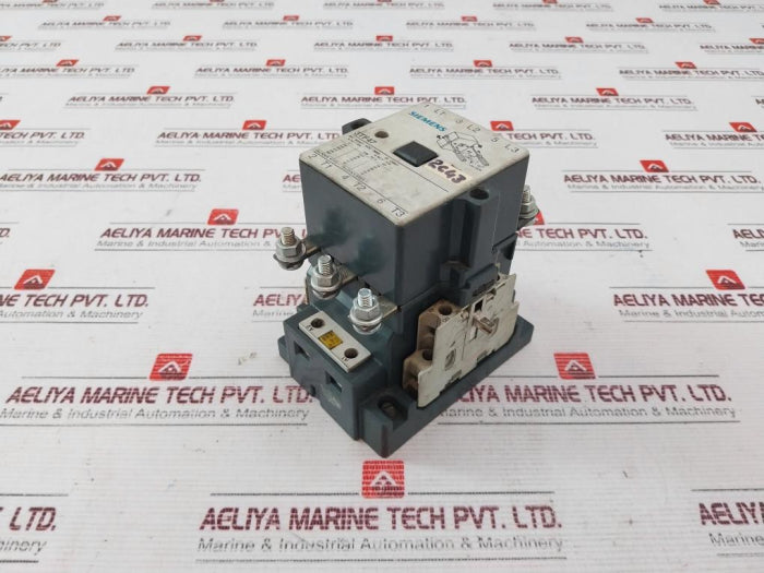 Siemens 3Tf47 Contactor 132V 50/60Hz