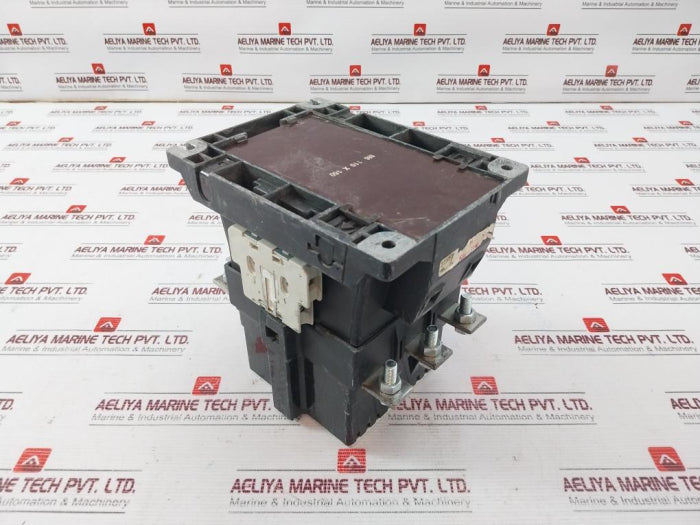 Siemens 3Tf52 Contactor 690V