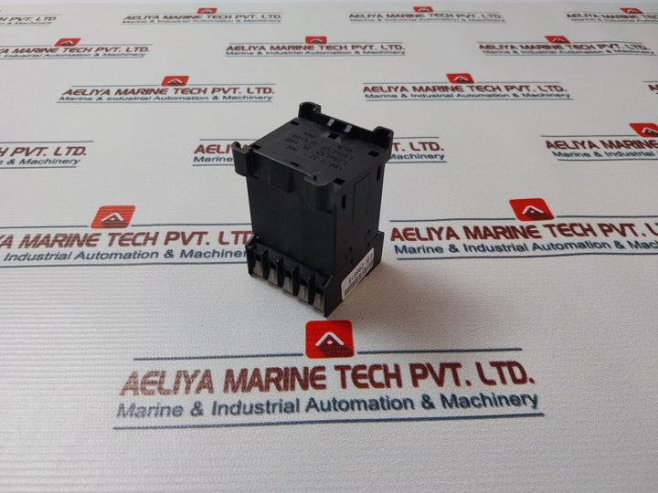 Siemens 3Th2082-0Gb8 Contactor Relay 22V Dc