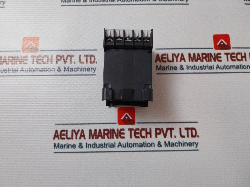 Siemens 3Th2082-0Gb8 Contactor Relay 22V Dc