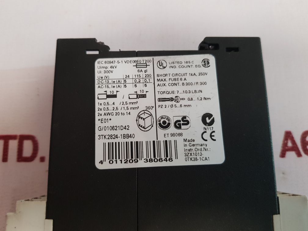 Siemens Siguard 3TK2824-1BB40 Safety Relay