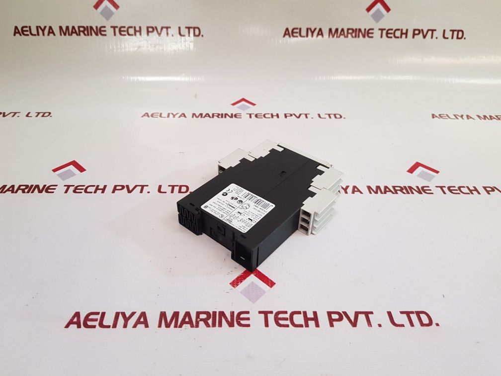 Siemens Siguard 3TK2824-1BB40 Safety Relay