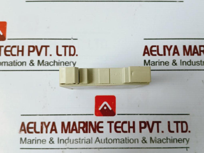 Siemens 3Tx7002-3Ab01 Sirius Output Interface Terminal Dc 24V 1.5A