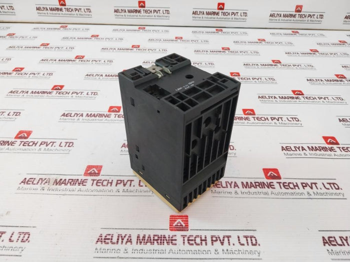 Siemens 3Uf5001-3An00-1 Motor Protection Controller 600V Ac