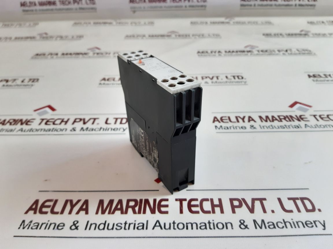 Siemens 3Un2100-0Ab4 Thermistor Relay Vde 0660/ Iec 34-11 24V Dc