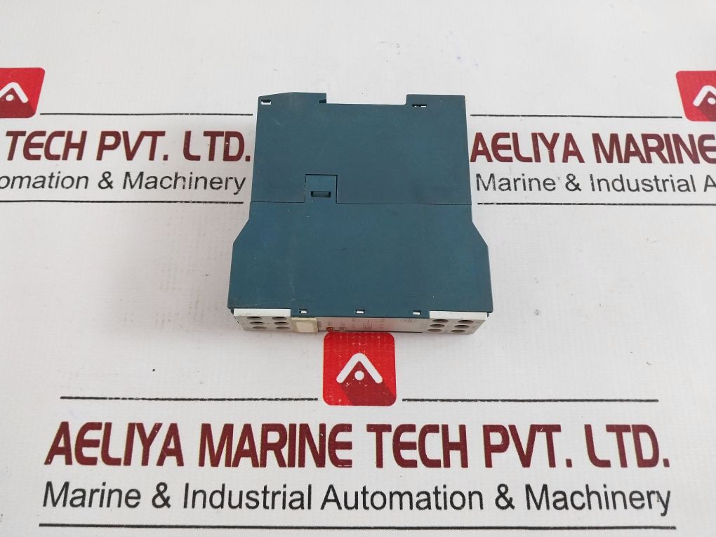 Siemens 3Un2100-0An7 Thermistor Protection Relay 50/60Hz