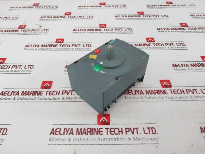 Siemens 3Va9267-0Gk00 Rotary Operator With Shaft Stub W/O Handle For Retrofit