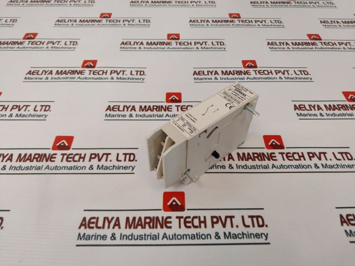 Siemens 3Vf9222-1Ac10 Alarm Switch