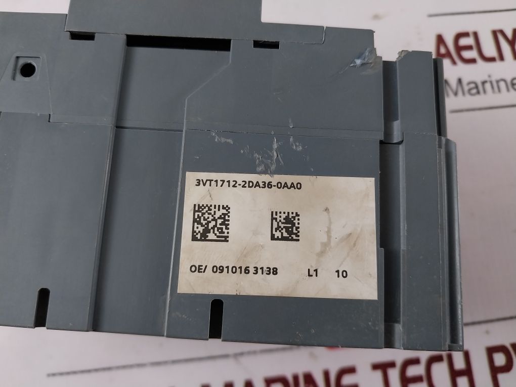 Siemens 3Vt1712-2Da36-0Aa0 Circuit Breaker 50/60Hz 690V 125A