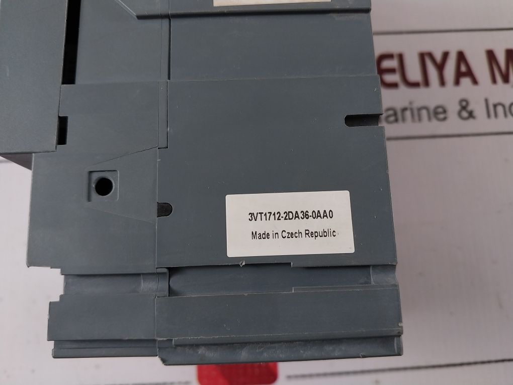 Siemens 3Vt1712-2Da36-0Aa0 Circuit Breaker 50/60Hz 690V 125A