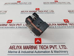 Siemens 3Vu1300-0Mh00 Circuit Breaker