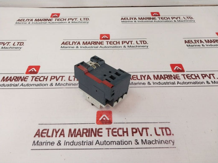 Siemens 3Vu1300-1Mb00 Starter Motor Protector 16A 50/60Hz