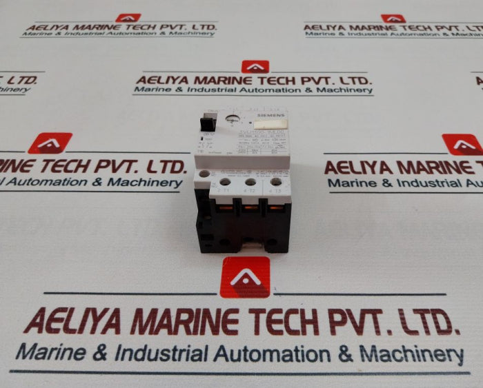 Siemens 3Vu1300-1Ml00 Circuit Breaker