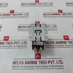 Siemens 45Fg20Aj Contactor Relay 50Hz 24V