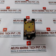 Siemens 5Sf1002 Fuse Holder With Base 2F6 10A