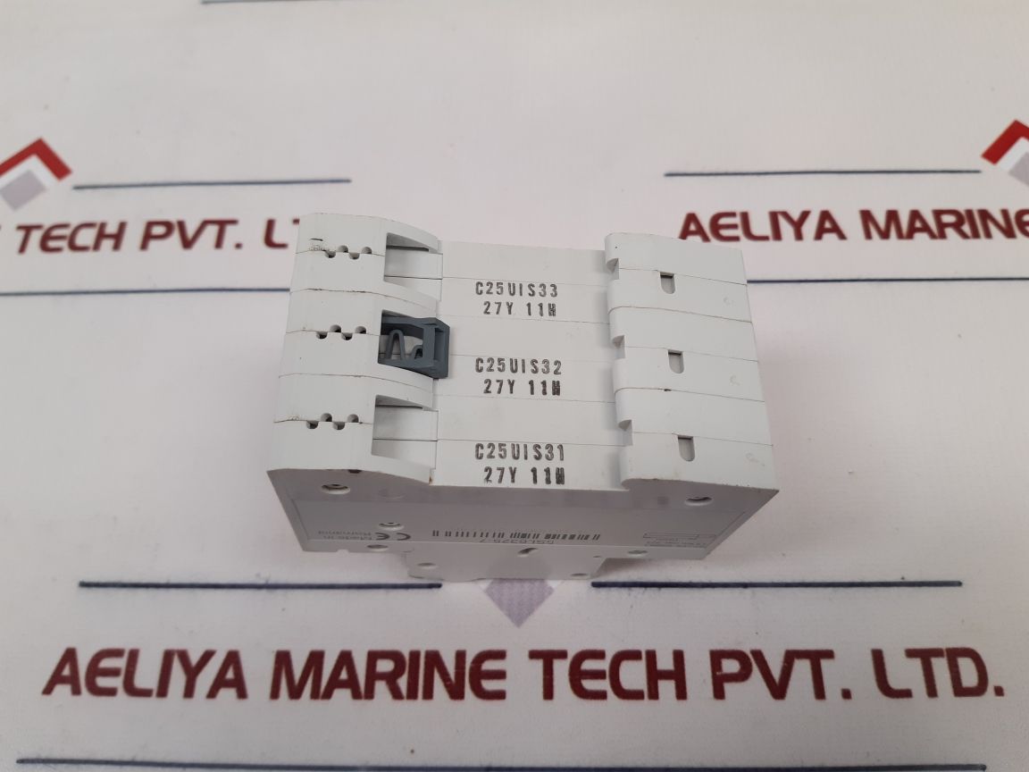 Siemens 5Sl6325-7 Circuit Breaker Air Switch C25