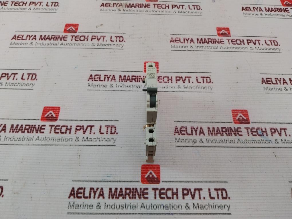 Siemens 5St301.As Auxiliary Circuit Switch 440V 16A
