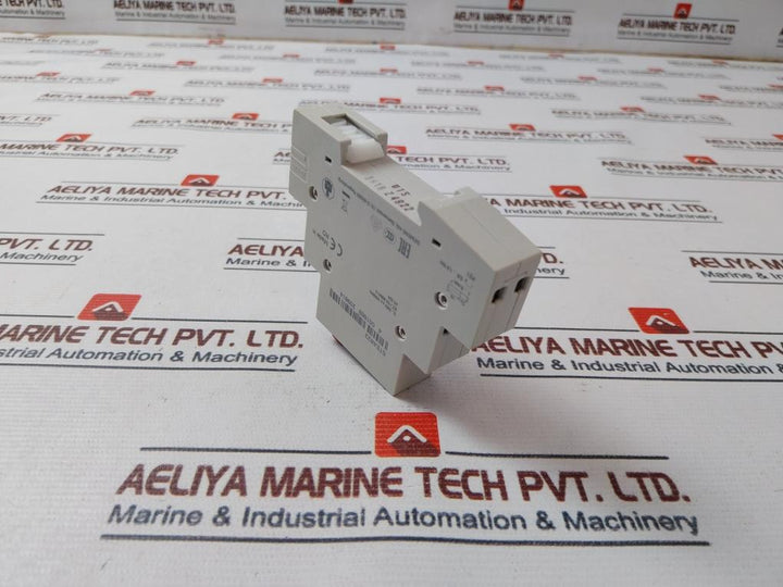 Siemens 5Te4822 Push Button Circuit Trip 230V