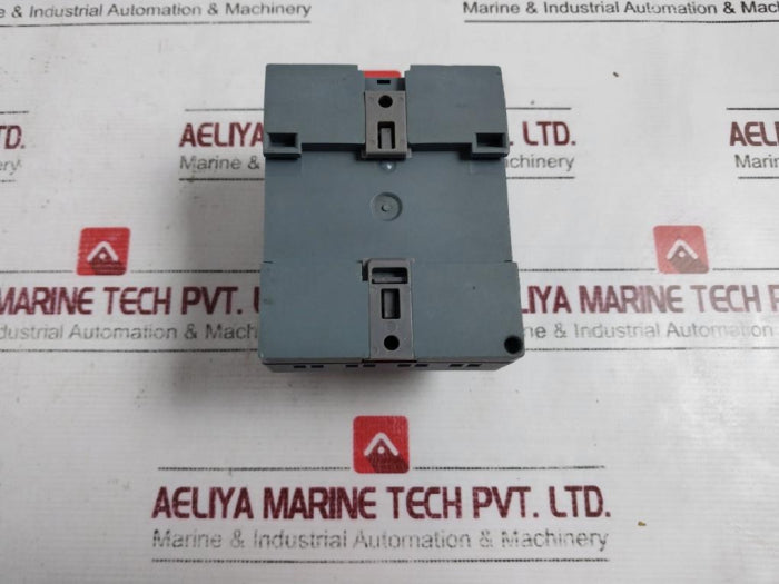 Siemens 6Ed1 052-1Hb00-0Ba8 Logo Bm 24Rce Logic Module Ac/Dc 24V