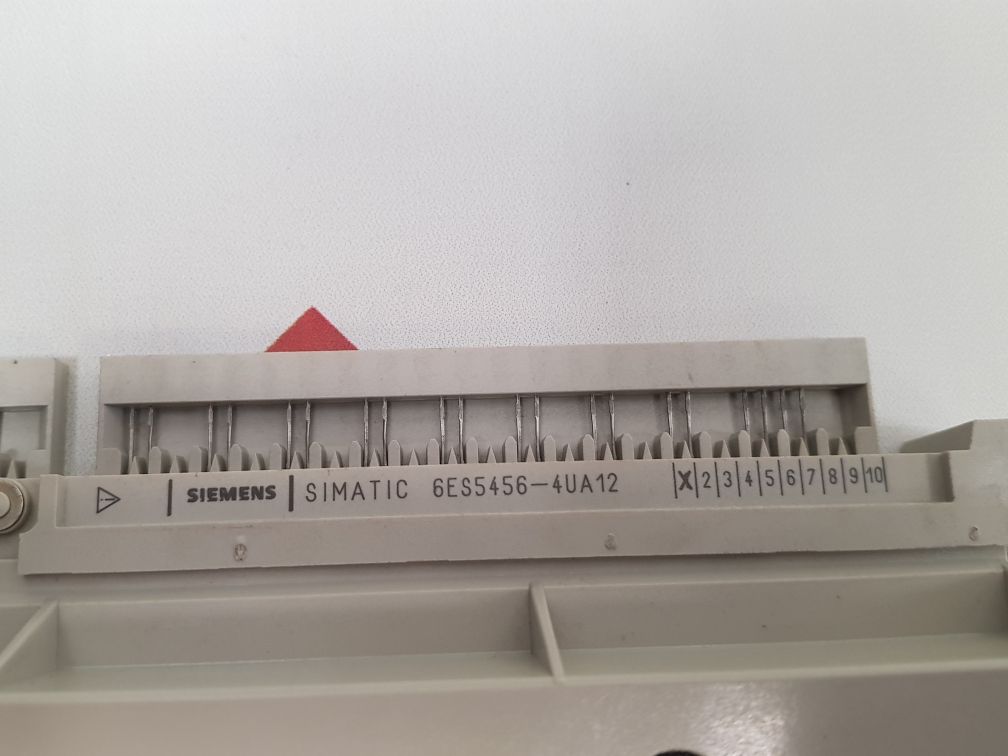 Siemens 6Es5456-4Ua12 Digital Output Module