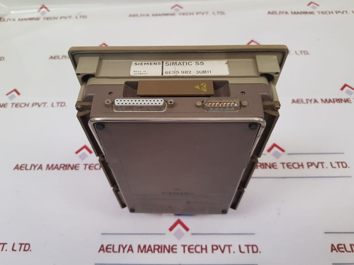 Siemens Simatic S5 6Es5 396-0Ua11 Operator Panel Ver 3 6Es5 982-3Ub11
