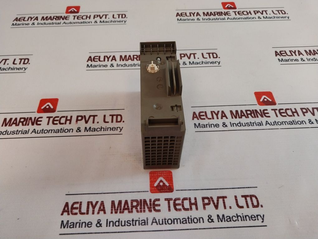 Siemens 6Es5 441-8Ma11 Digital Output Module Simatic S5