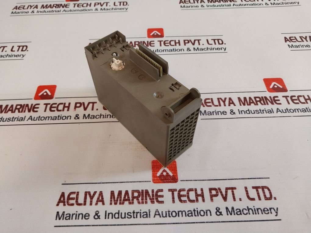 Siemens 6Es5 441-8Ma11 Digital Output Module Simatic S5