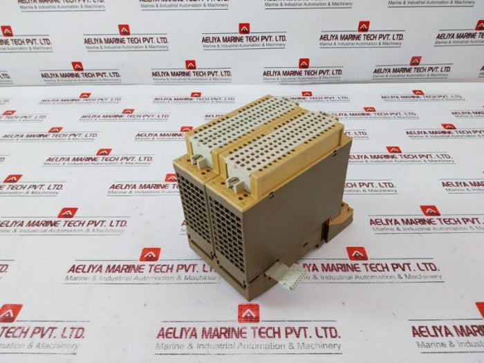 Siemens 6Es5 482-8Ma13 Digital Input Output Module Simatic S5 0.5A