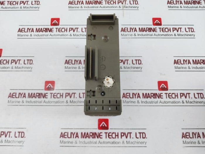 Siemens 6Es5 482-8Ma13 Digital Input/Output Module