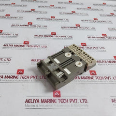 Siemens 6es5 700-8ma11 Bus Rack Module E-stand 06