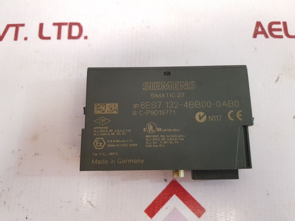 Siemens 6Es7 132-4Bb00-0Ab0 Digital Output Module