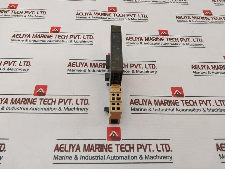 Siemens 6Es7 138-4Ca01-0Aa0 Power Module Tm-p15C22-01