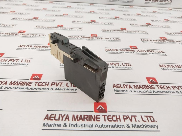 Siemens 6Es7 138-4Ca01-0Aa0 Power Module Tm-p15C22-01