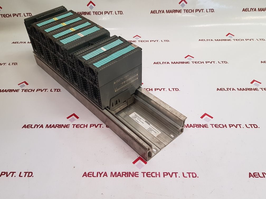 Siemens 6ES7 322-1BL00-0AA0 SM321 SM322 Digital I/O Modules W/ Mounting Rail