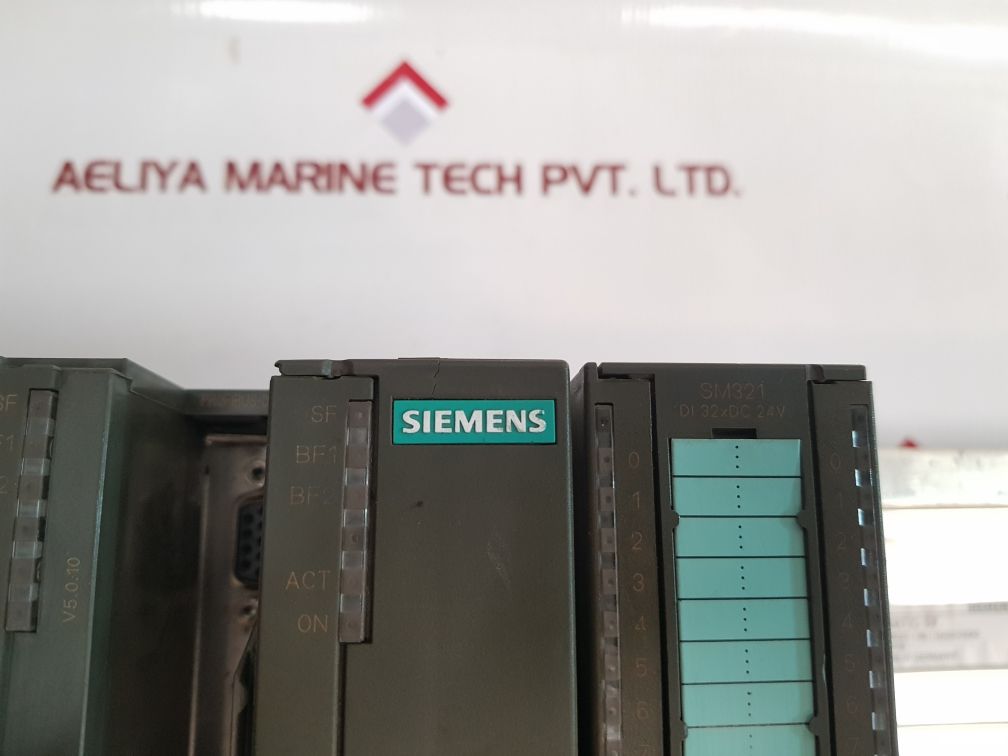 Siemens 321-1bl00-0aa0,153-2ba02-0xb0 module with 6es7 195-1ga00-0xa0 simatic ra