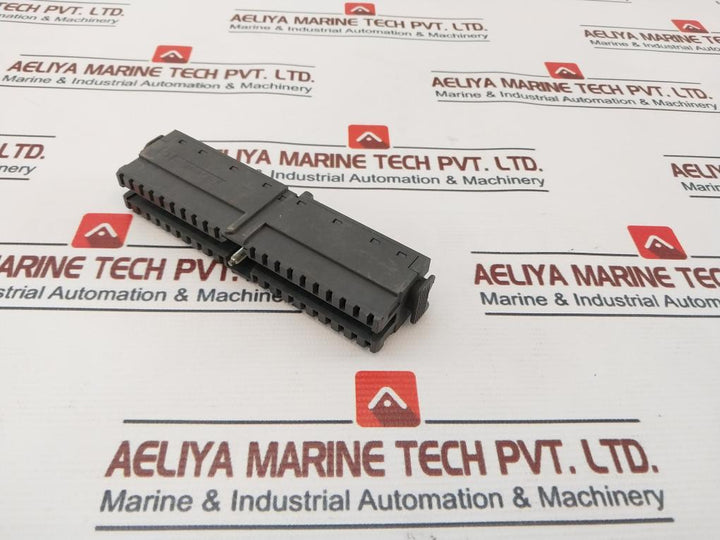 Siemens 6Es7 392-1Am00-0Aa0 Front Connector 07655U