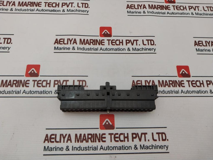 Siemens 6Es7 921-3Aa20-0Aa0 Connector