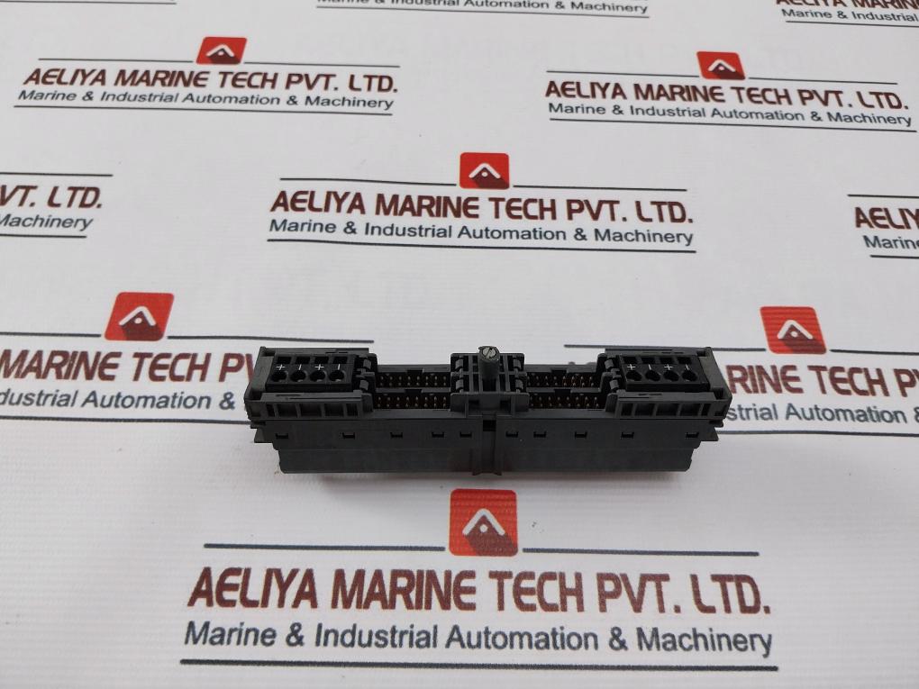 Siemens 6Es7 921-3Aa20-0Aa0 Front Connector 01 Ku P6