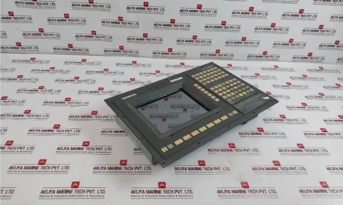 Siemens 6fc5103-0ab03-0aa2 Operator Panel Color Display Ac230v 50/60hz 62va